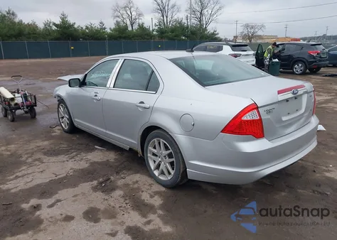 2010 Ford Fusion Sel z USA, uszkodzony, nr VIN 3FAHP0JAXAR334212